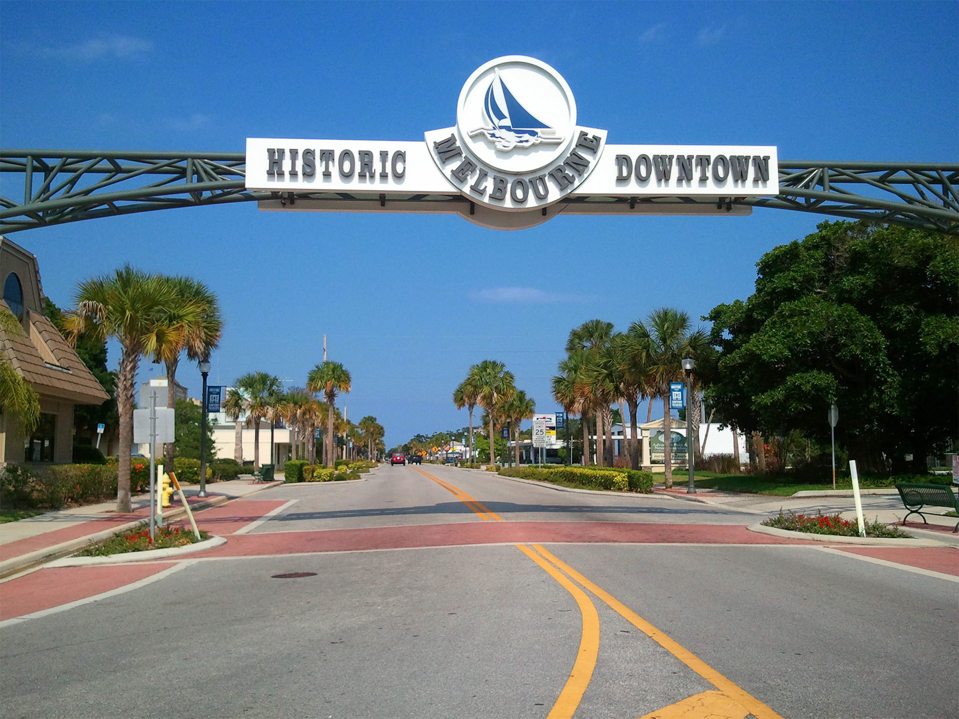 ENTERTAINMENT Melbourne Harbor Marina in Indian River Intracoastal